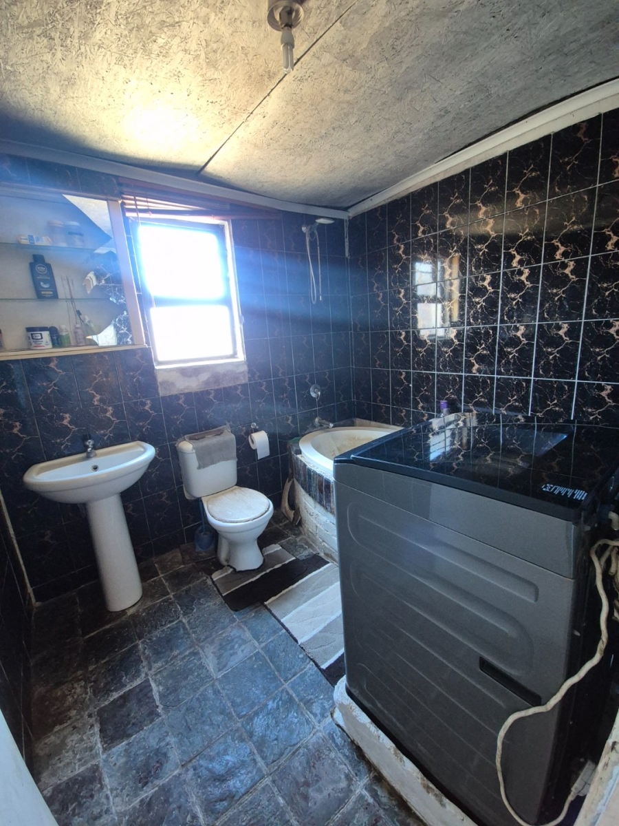 3 Bedroom Property for Sale in Kwazakhele Eastern Cape